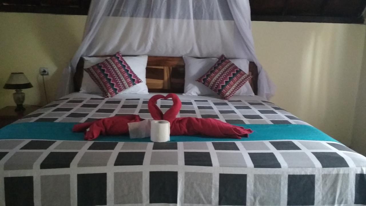 Sister Bungalow Hotel Gili Air Esterno foto